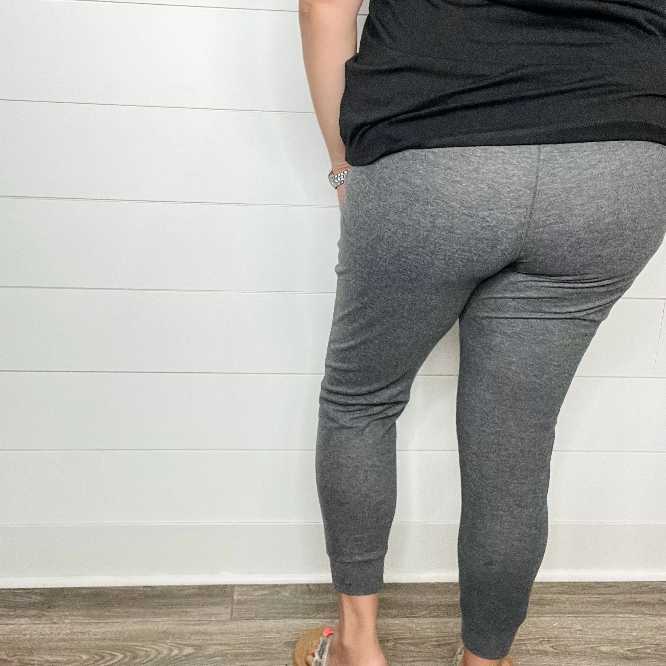 "Gold Medal" High-Waisted Jogger Leggings (Charcoal)