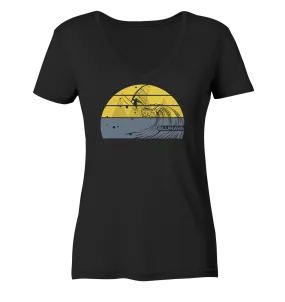 "Sunset Rapid Windsurf Fun" - Damen Premium Organic V-Neck Shirt